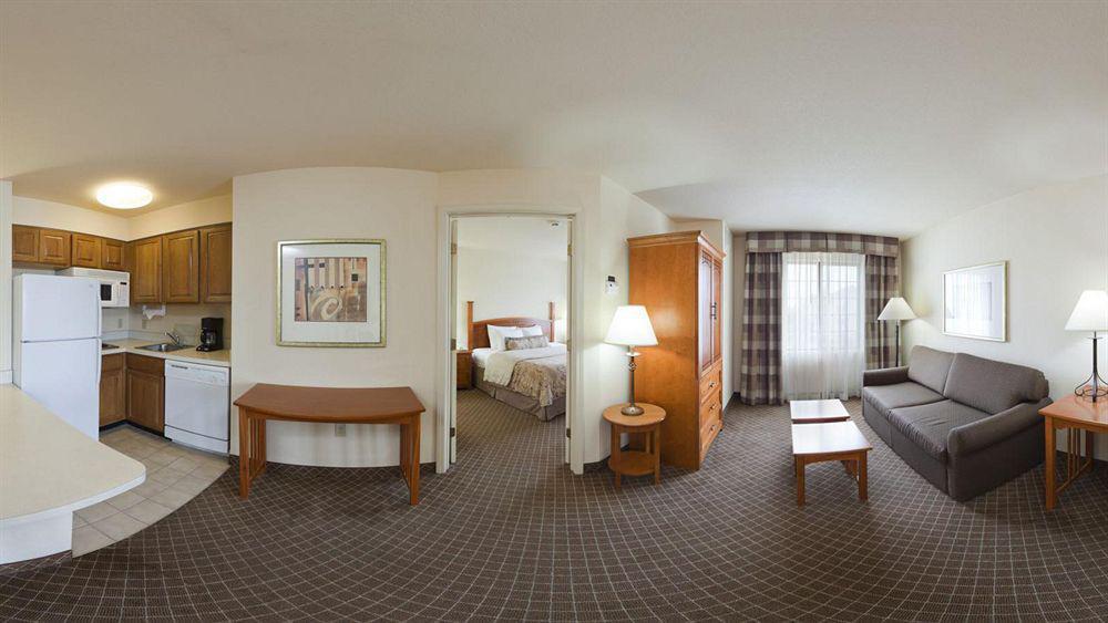Staybridge Suites Tulsa-Woodland Hills By Ihg Exterior photo